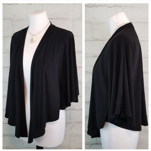 Tradition XL Black Open-Front Batwing Sleeve Shrug - Picture 4 of 6